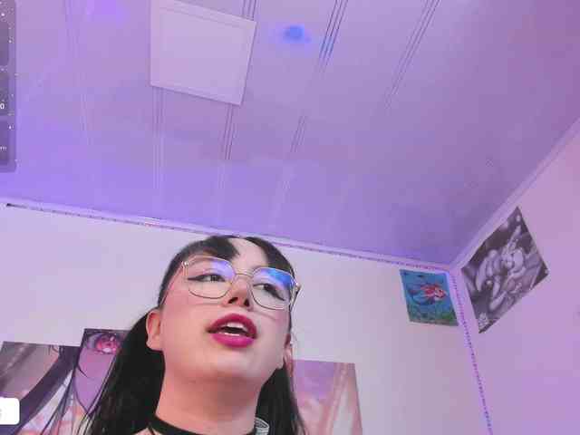 JulietaShelby webcam