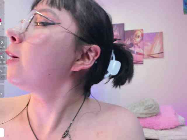 JulietaShelby webcam