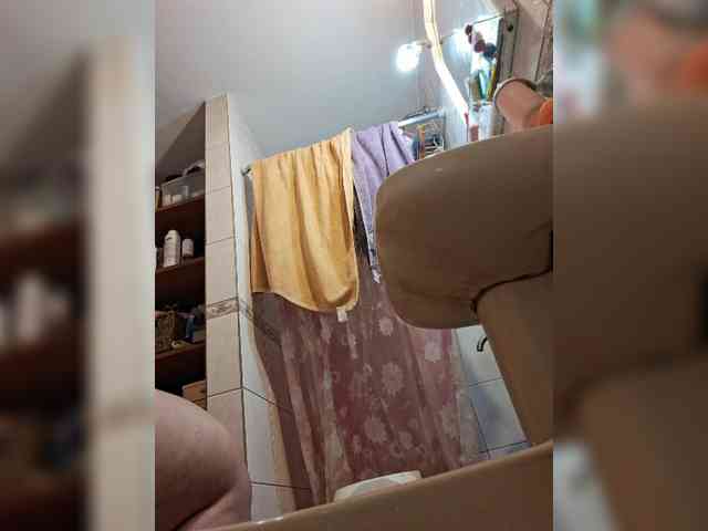 Leoncarpita webcam
