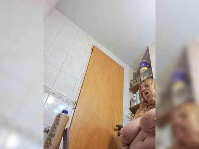 Leoncarpita webcam