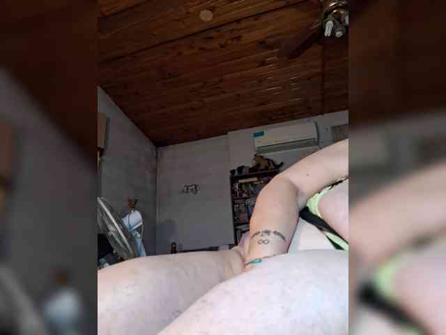 Leoncarpita webcam