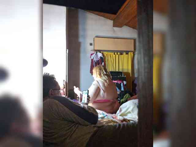 Leoncarpita webcam