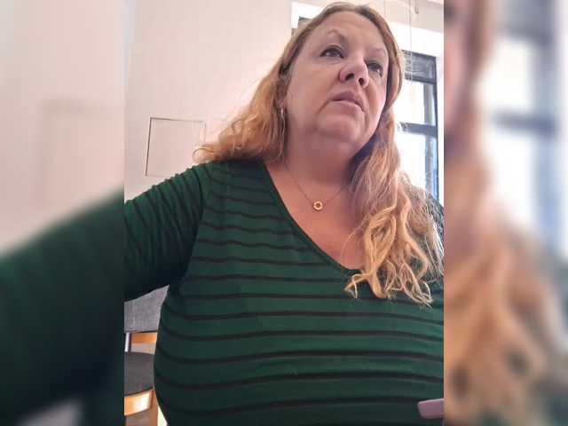 HOTBABYSUCKS1