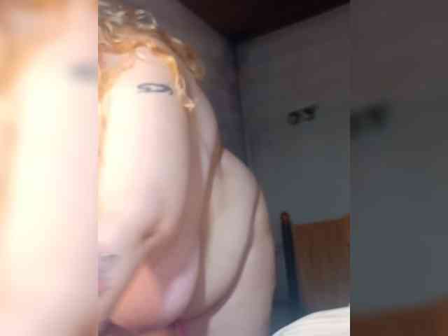 HOTBABYSUCKS1