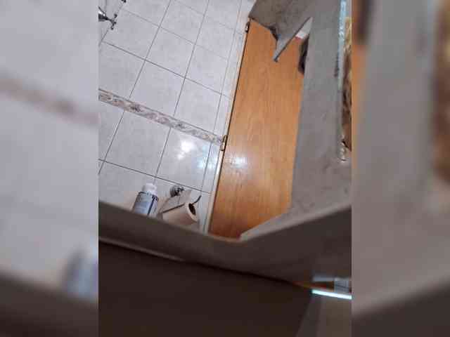 HOTBABYSUCKS1 webcam