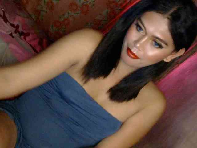 Chexylog Live Webcam on BongaCams
