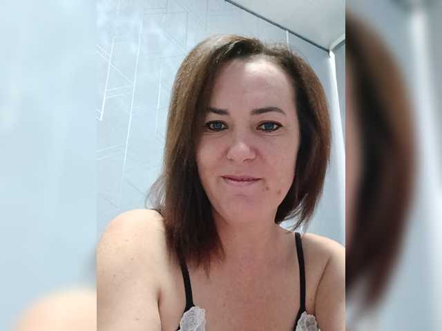 Danozka live cam on BongaCams