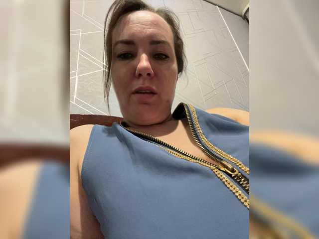 Danozka's BongaCams show and profile