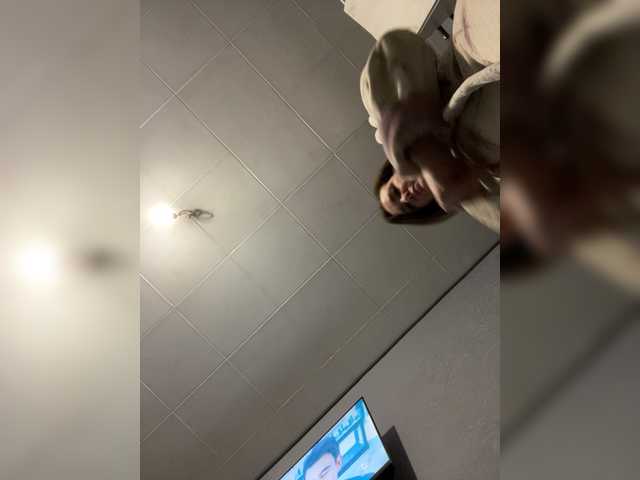 Danozka's BongaCams show and profile