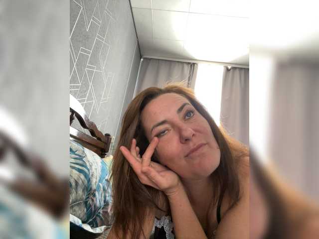 Danozka live cam on BongaCams