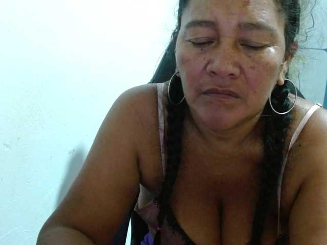 katiamature live webcam show