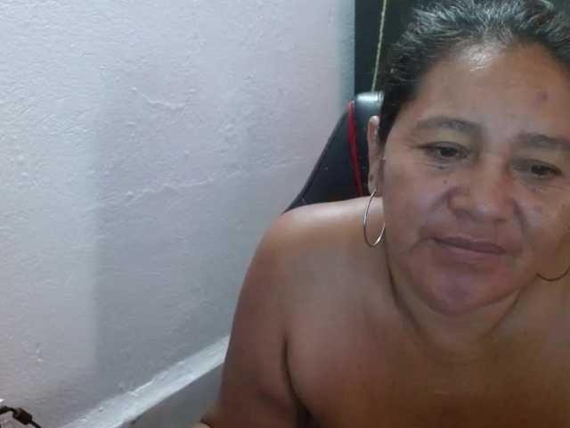 katiamature live cam preview
