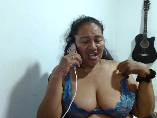 katiamature live cam on BongaCams