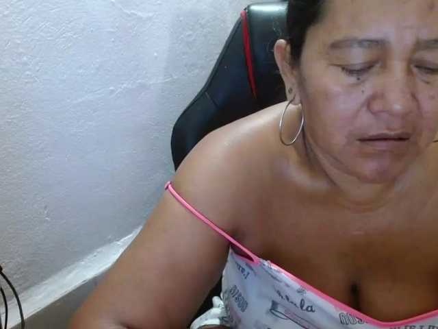 katiamature live cam on BongaCams