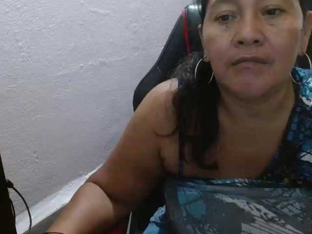 katiamature live cam preview