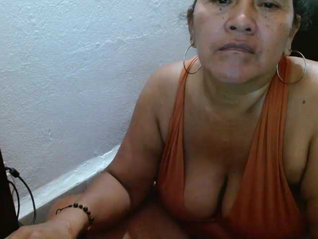 katiamature live cam on BongaCams