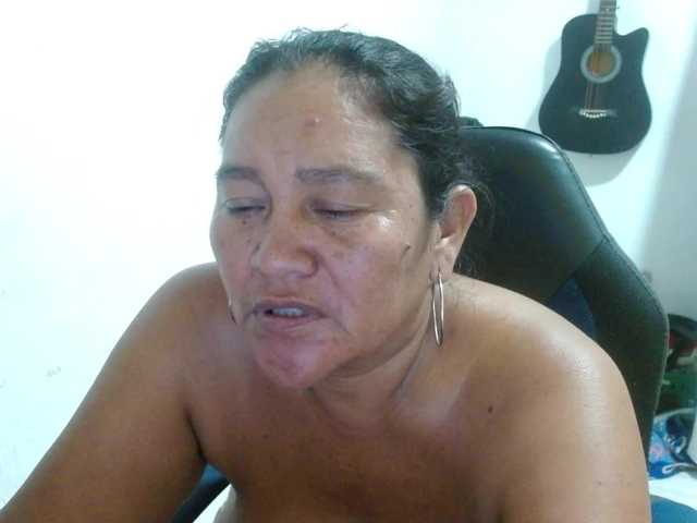 katiamature live cam on BongaCams