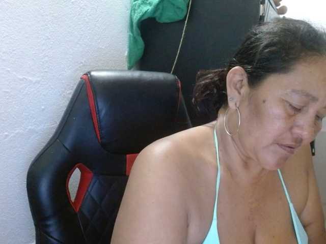 katiamature live cam on BongaCams