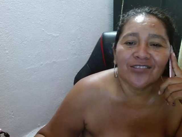 katiamature live cam preview