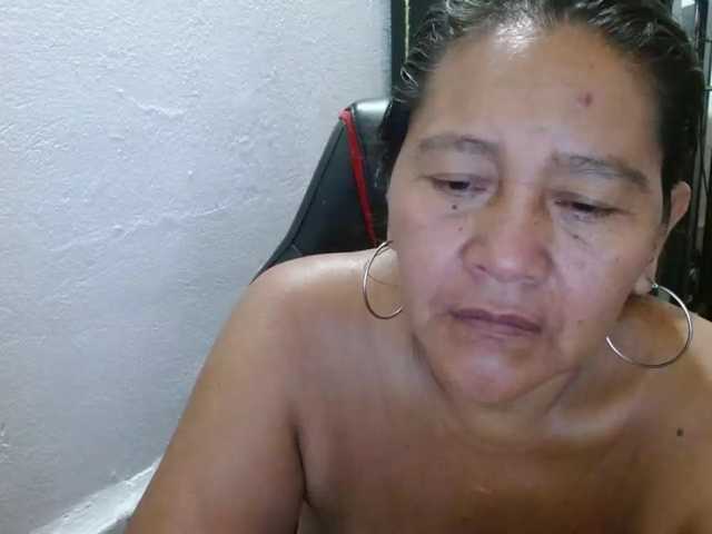 katiamature live cam on BongaCams