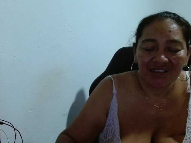 katiamature's BongaCams show and profile