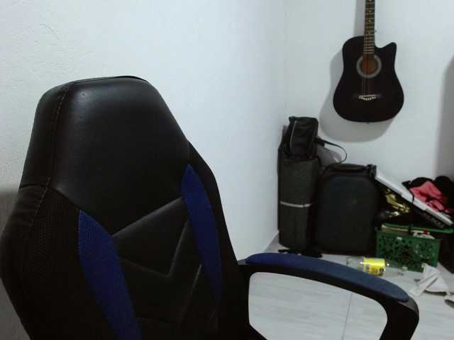 katiamature live cam on BongaCams