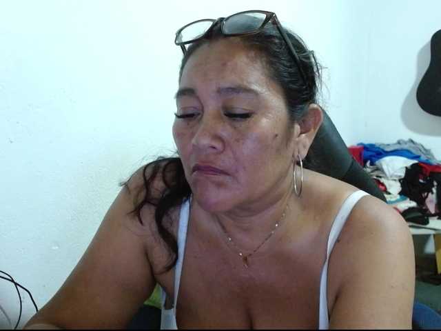 katiamature's BongaCams show and profile