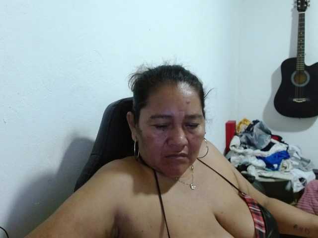 katiamature's BongaCams show and profile