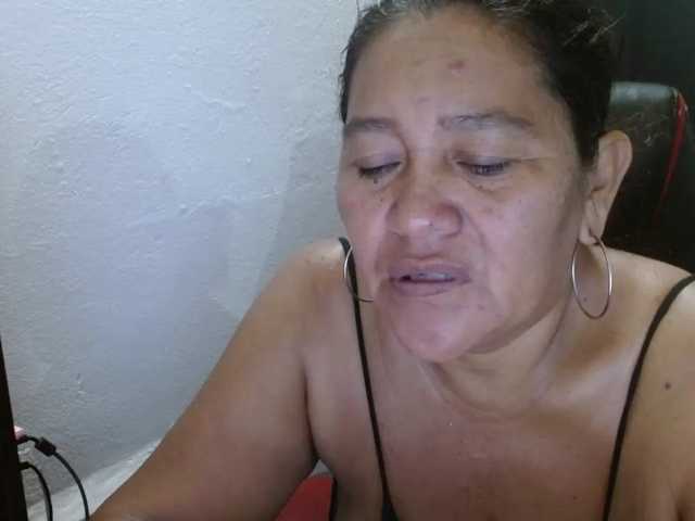 katiamature, live now on BongaCams