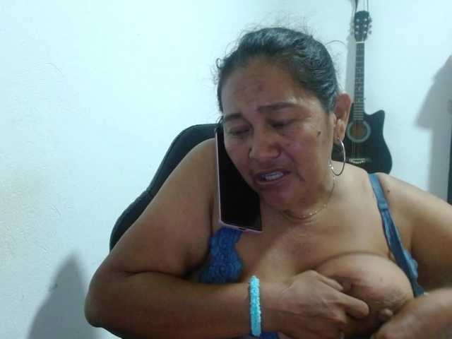 katiamature live cam on BongaCams