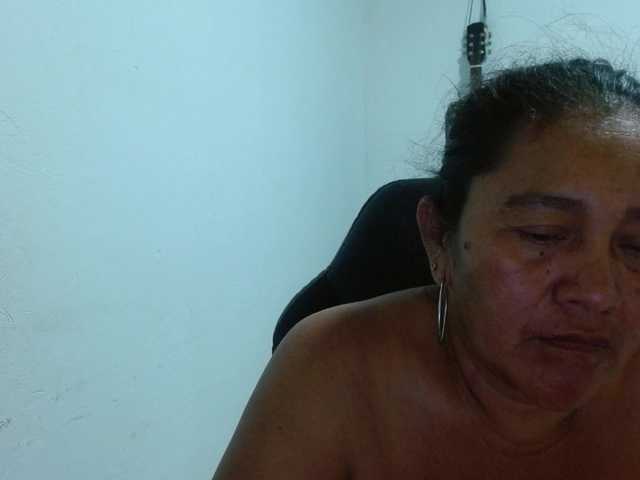katiamature live cam on BongaCams
