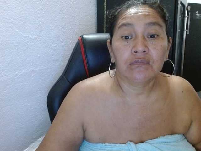 katiamature live cam on BongaCams