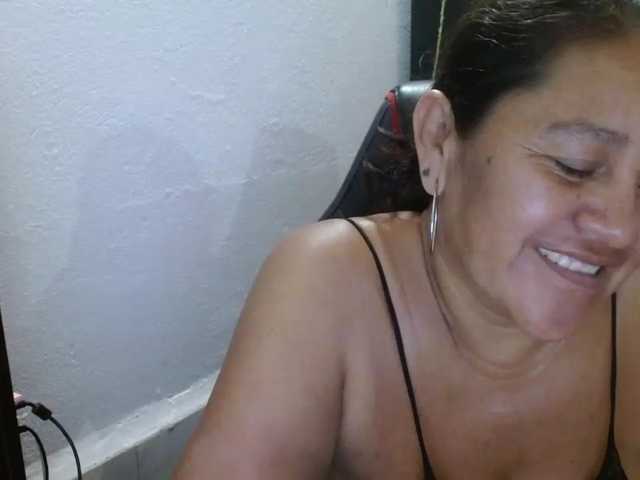 katiamature live cam on BongaCams
