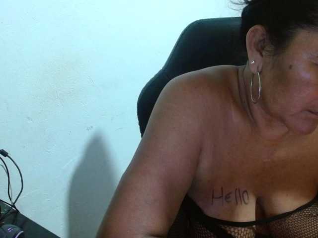 katiamature live cam on BongaCams