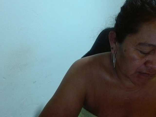 katiamature live cam on BongaCams