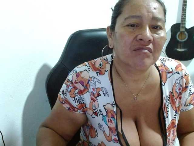katiamature live cam on BongaCams