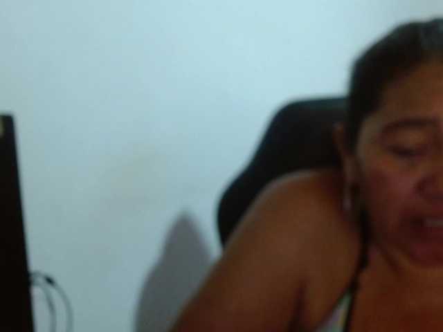 katiamature live cam preview