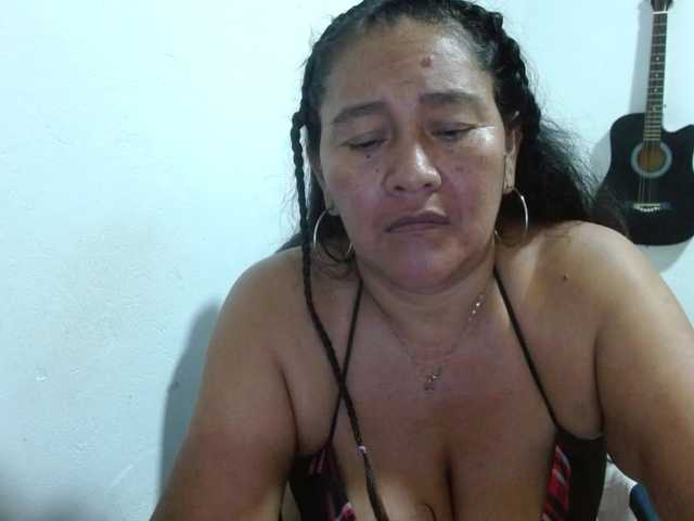 katiamature live cam on BongaCams
