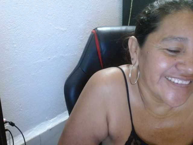 katiamature, live now on BongaCams