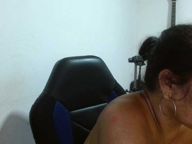 katiamature live cam on BongaCams