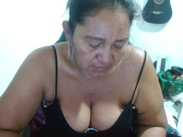 katiamature live cam on BongaCams