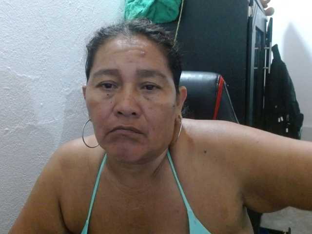 katiamature live cam on BongaCams