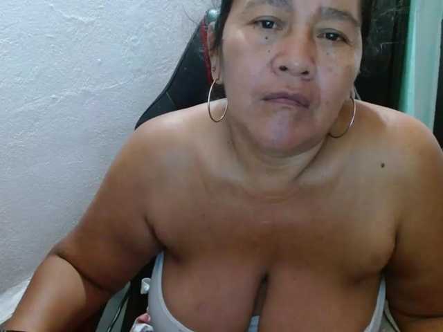 katiamature live cam on BongaCams