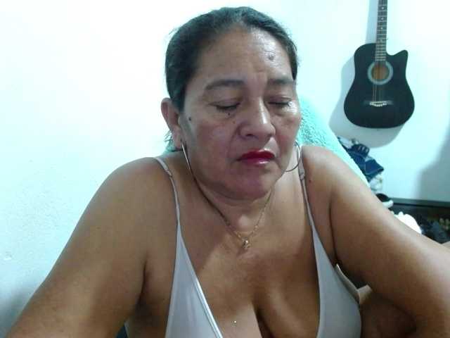 katiamature's BongaCams show and profile