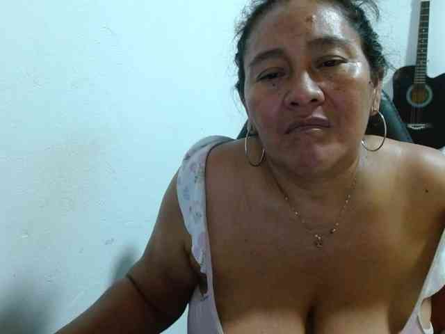 katiamature webcam