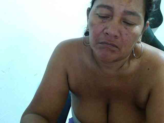 katiamature webcam