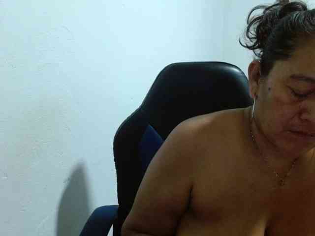 katiamature webcam