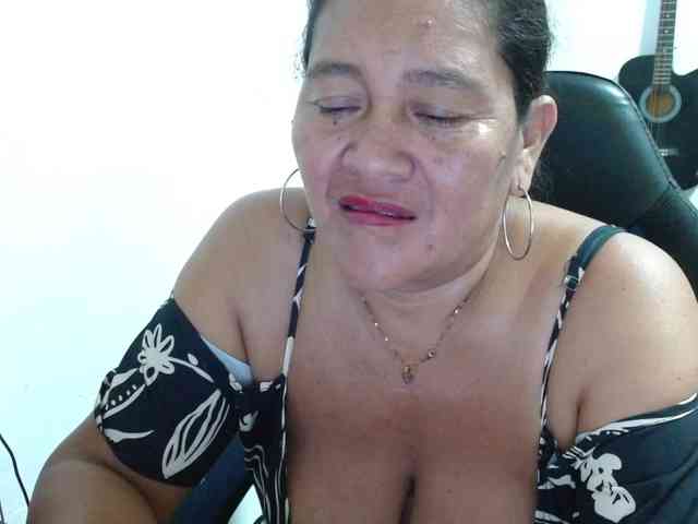 katiamature webcam