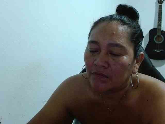 katiamature webcam