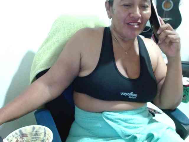 katiamature webcam